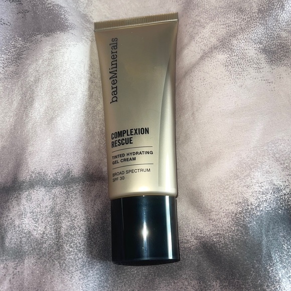 bareMinerals Spf 30 Complexion Rescue Tinted Hydrating Gel Cream Cedar11 HP🥳 - Picture 2 of 2